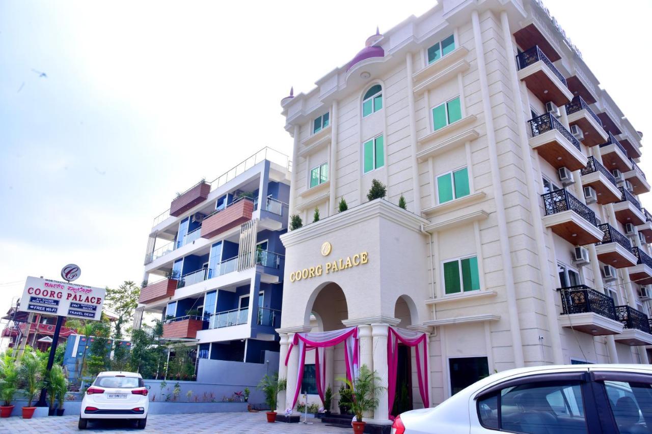 Hotel Coorg Palace Madikeri Luaran gambar