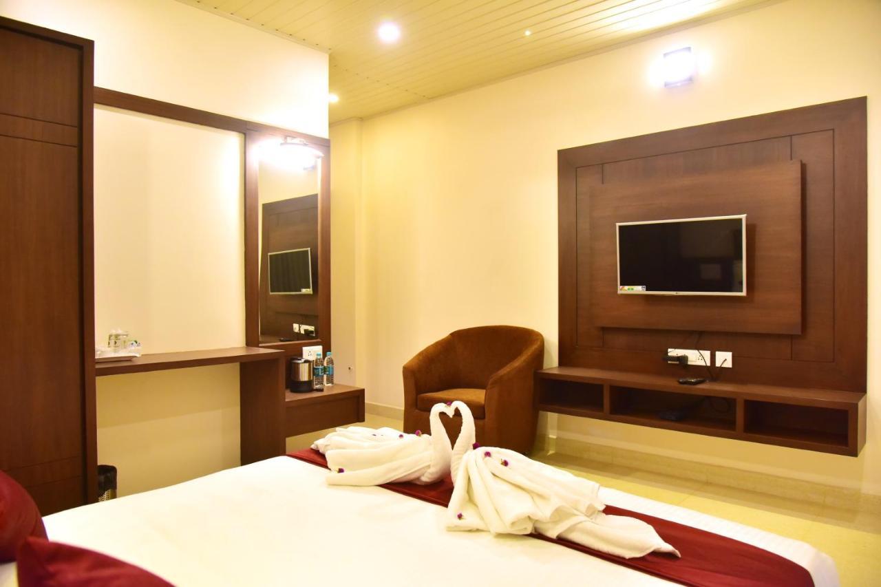 Hotel Coorg Palace Madikeri Luaran gambar