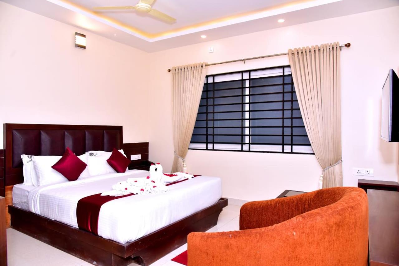 Hotel Coorg Palace Madikeri Luaran gambar
