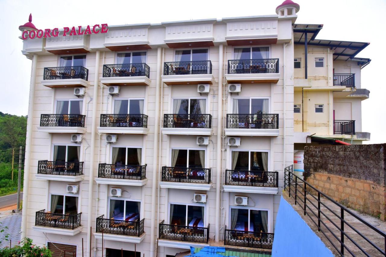 Hotel Coorg Palace Madikeri Luaran gambar